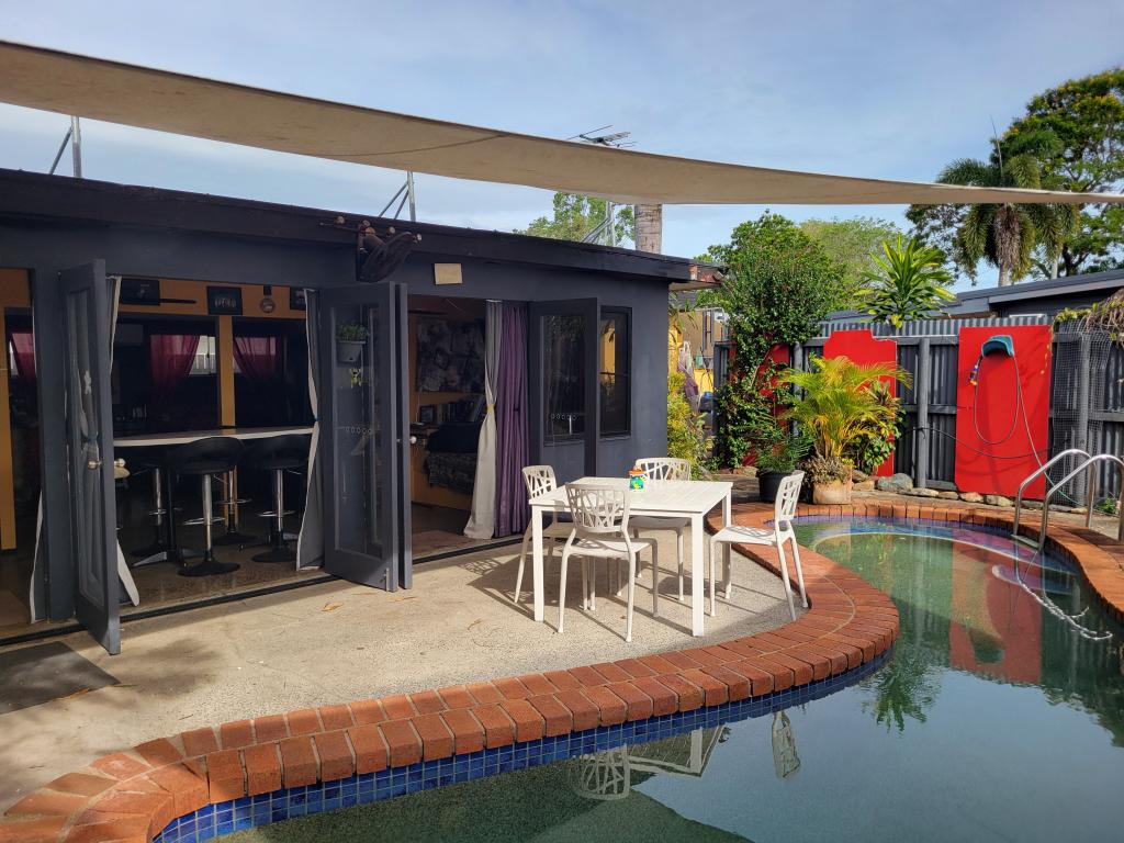 1 Cathy St, Yorkeys Knob, QLD 4878