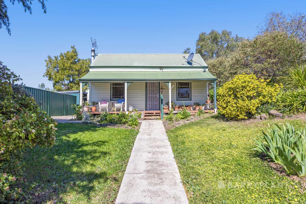 11 Camp St, Clunes, VIC 3370