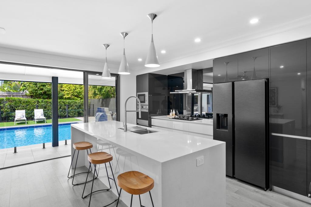 4 Argyle Cl, Edge Hill, QLD 4870