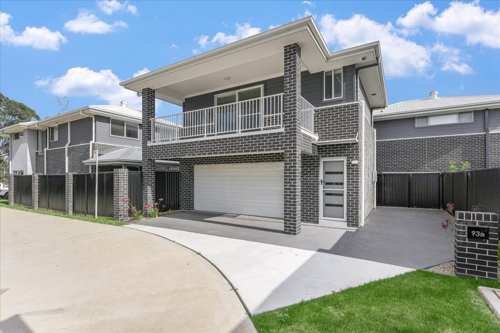 93A THOMPSON RD, ORAN PARK, NSW 2570