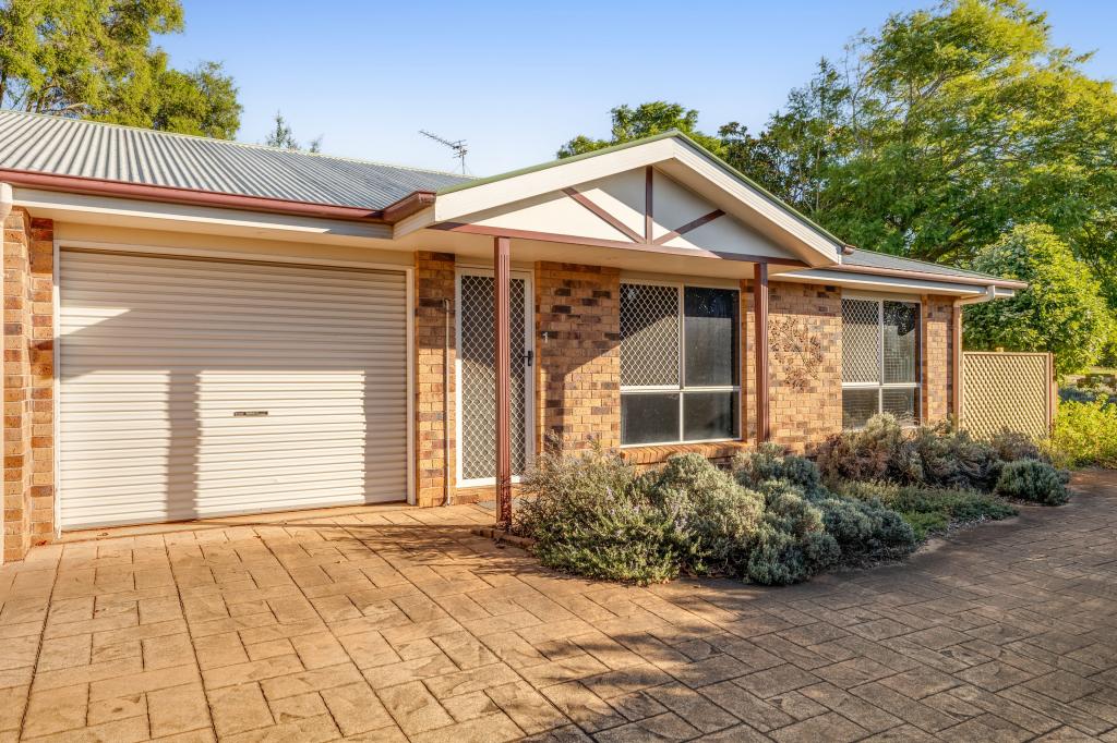 1/7 Quinlan Ct, Darling Heights, QLD 4350