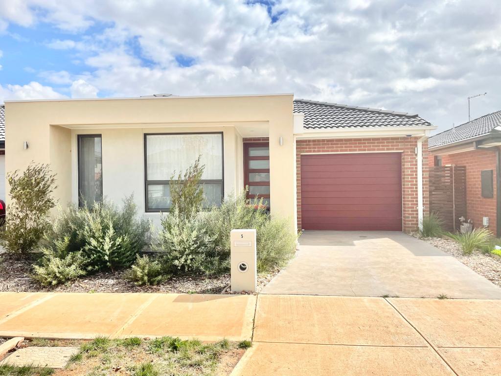 5 Midmar Tce, Thornhill Park, VIC 3335