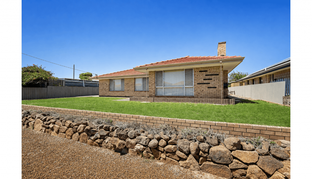 25 Maidstone St, Mount Tarcoola, WA 6530