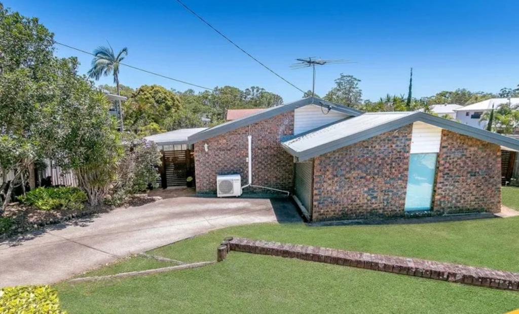 22 Brodiek St, Strathpine, QLD 4500