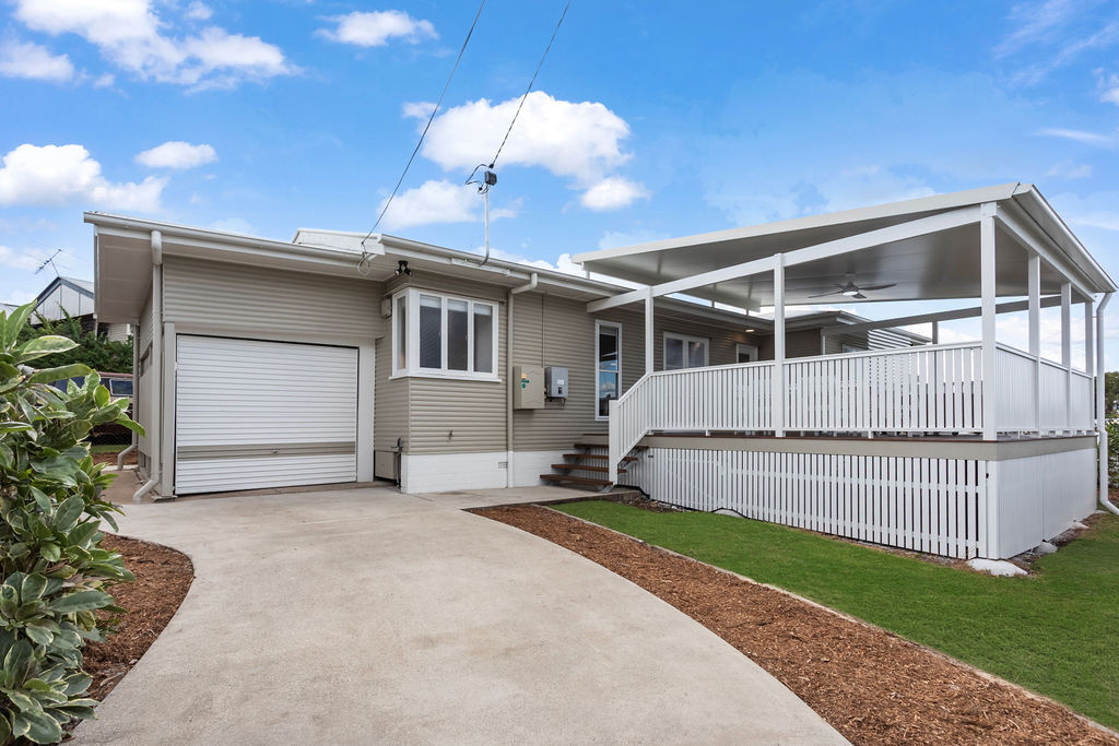 4 Leigh St, Eastern Heights, QLD 4305