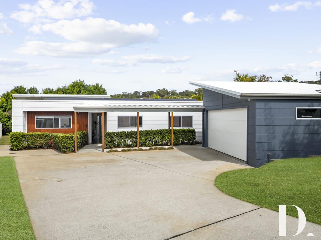 48 Admiralty Dr, Safety Beach, NSW 2456