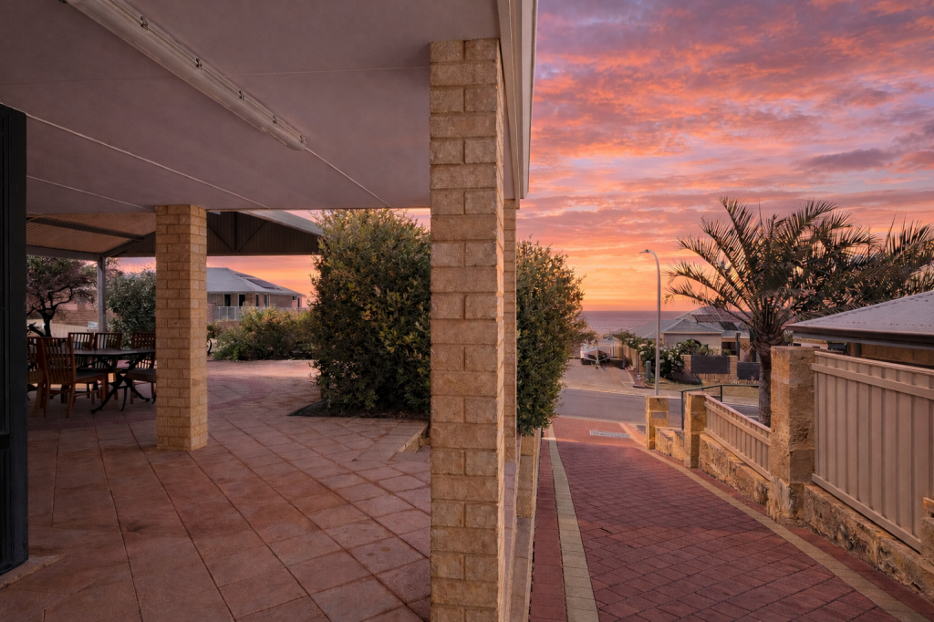 43 Bellimos Dr, Wandina, WA 6530