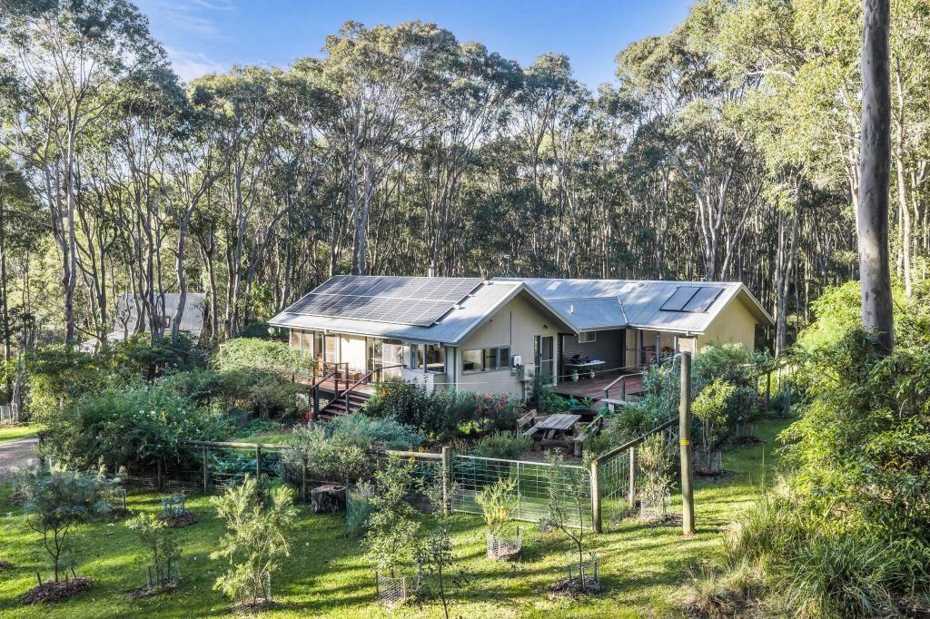 12 Amaroo Ave, Barragga Bay, NSW 2546