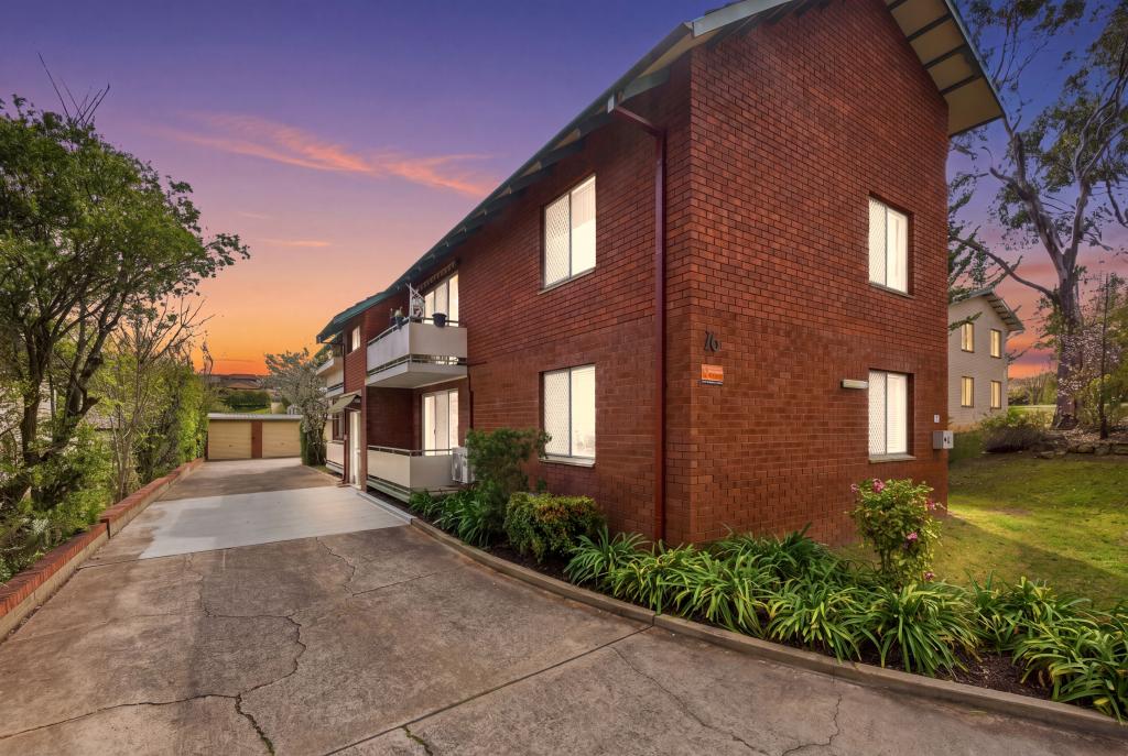 3/16 Yarrow St, Queanbeyan East, NSW 2620