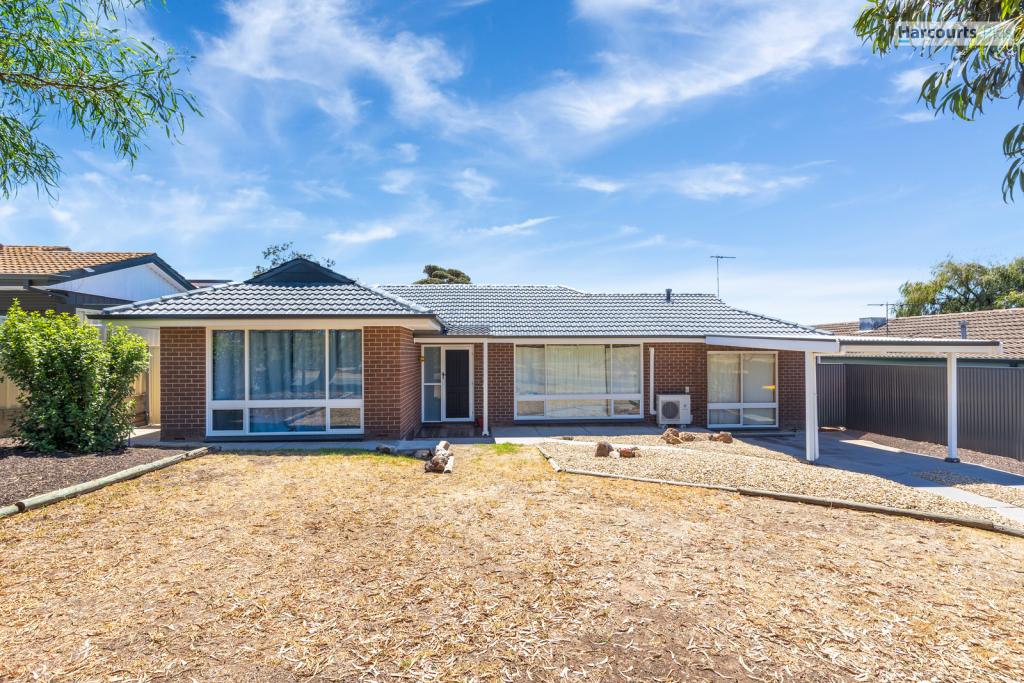 33 Columbia Cres, Hallett Cove, SA 5158