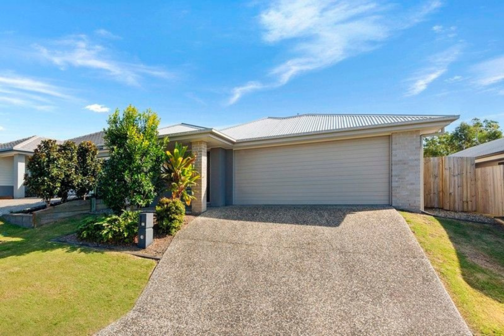 37 Highgate Dr, Flagstone, QLD 4280