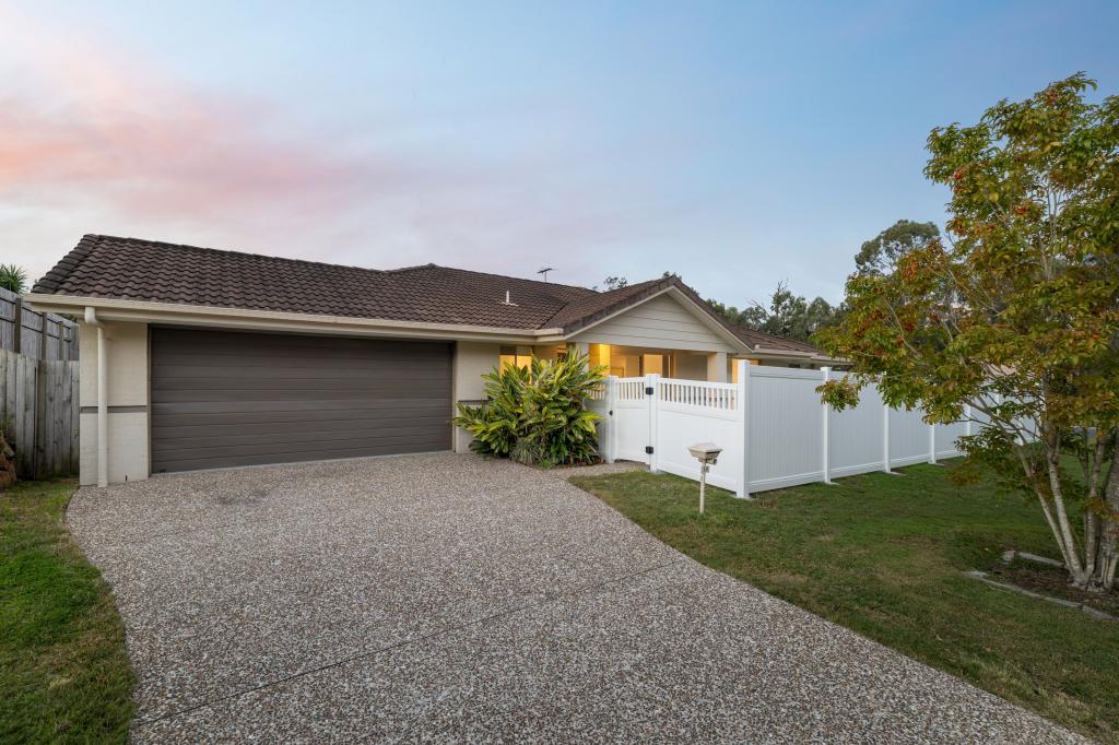 19 BERKELEY CCT, BELLBIRD PARK, QLD 4300