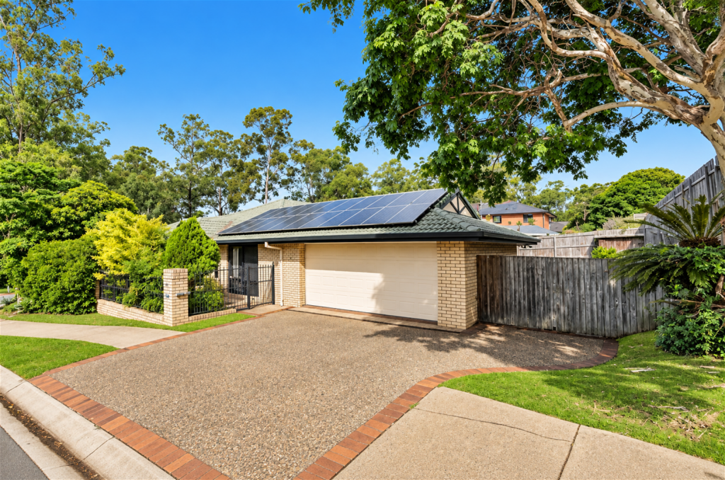 32 Claremont Pde, Forest Lake, QLD 4078
