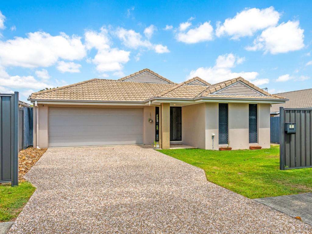 5 Taske Rise, Pacific Pines, QLD 4211