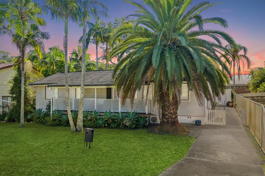 4 Hillcrest Ave, Tacoma, NSW 2259
