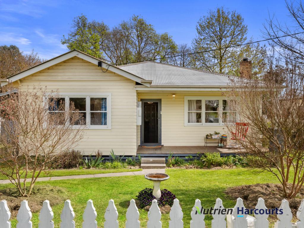 16 Melbourne Rd, Yea, VIC 3717