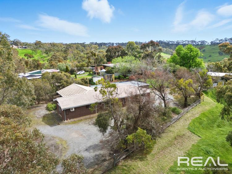 131 Warner Rd, Upper Hermitage, SA 5131