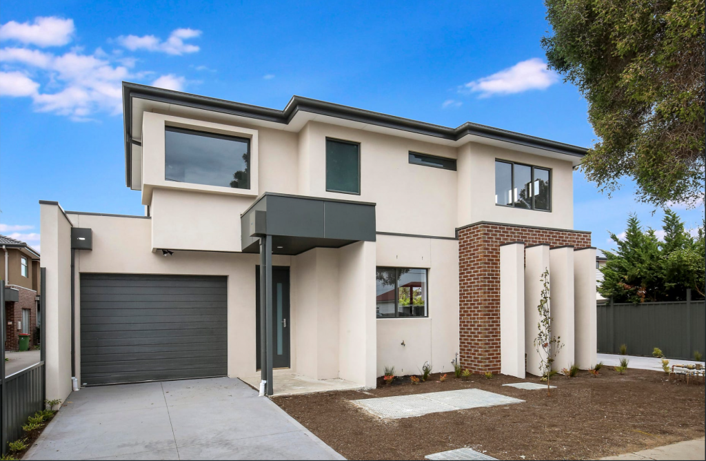 1/2 Omar St, Maidstone, VIC 3012