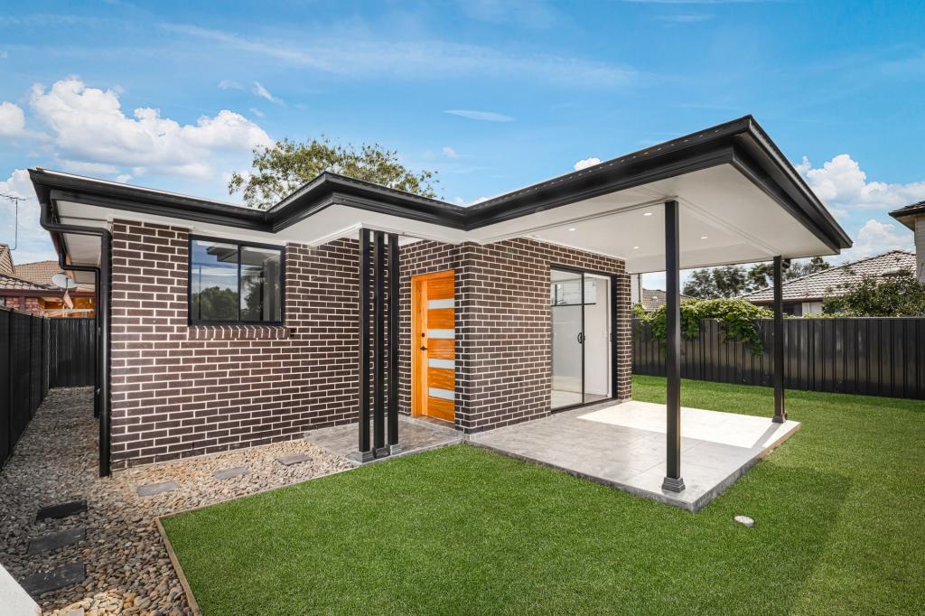 21a Swinborne Cres, Wetherill Park, NSW 2164