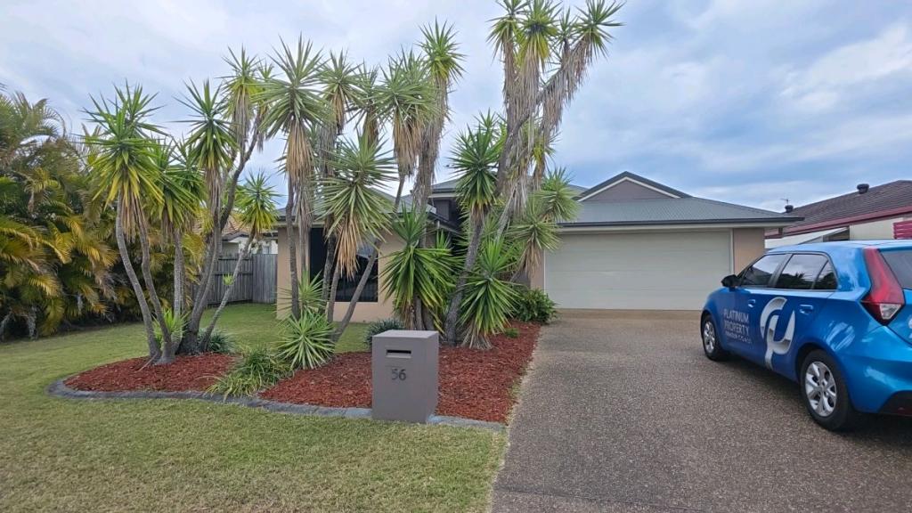 56 Earl St Vincent Cct, Eli Waters, QLD 4655