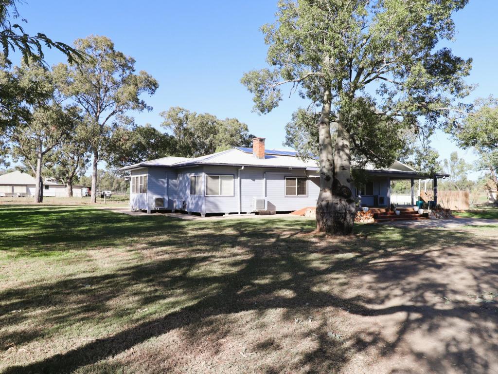 187 Alice St, Mitchell, QLD 4465