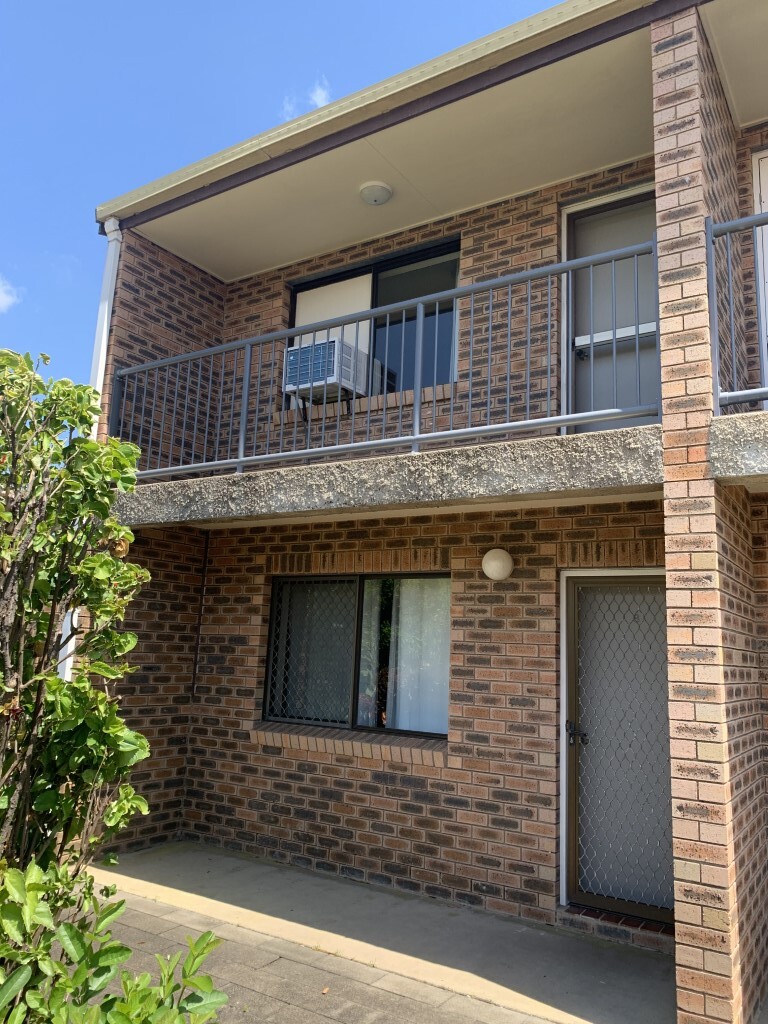8/15 Hinschen St, Proserpine, QLD 4800