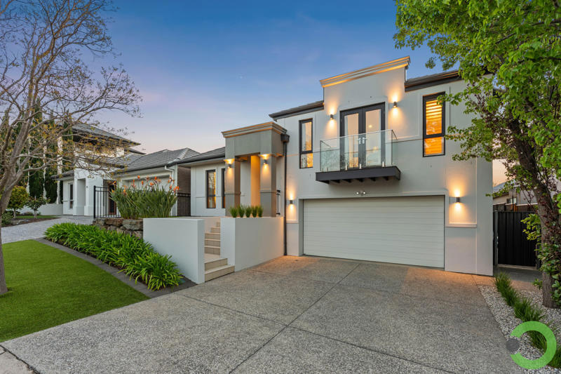 24 Dawbiney Ave, Craigburn Farm, SA 5051