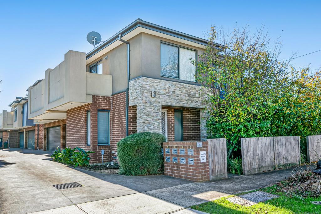 2/6 Central Ave, Thomastown, VIC 3074