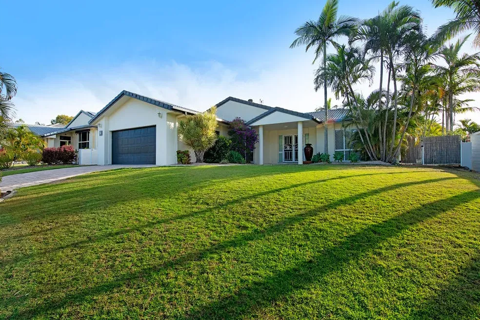 26 Pearson Cl, Arundel, QLD 4214