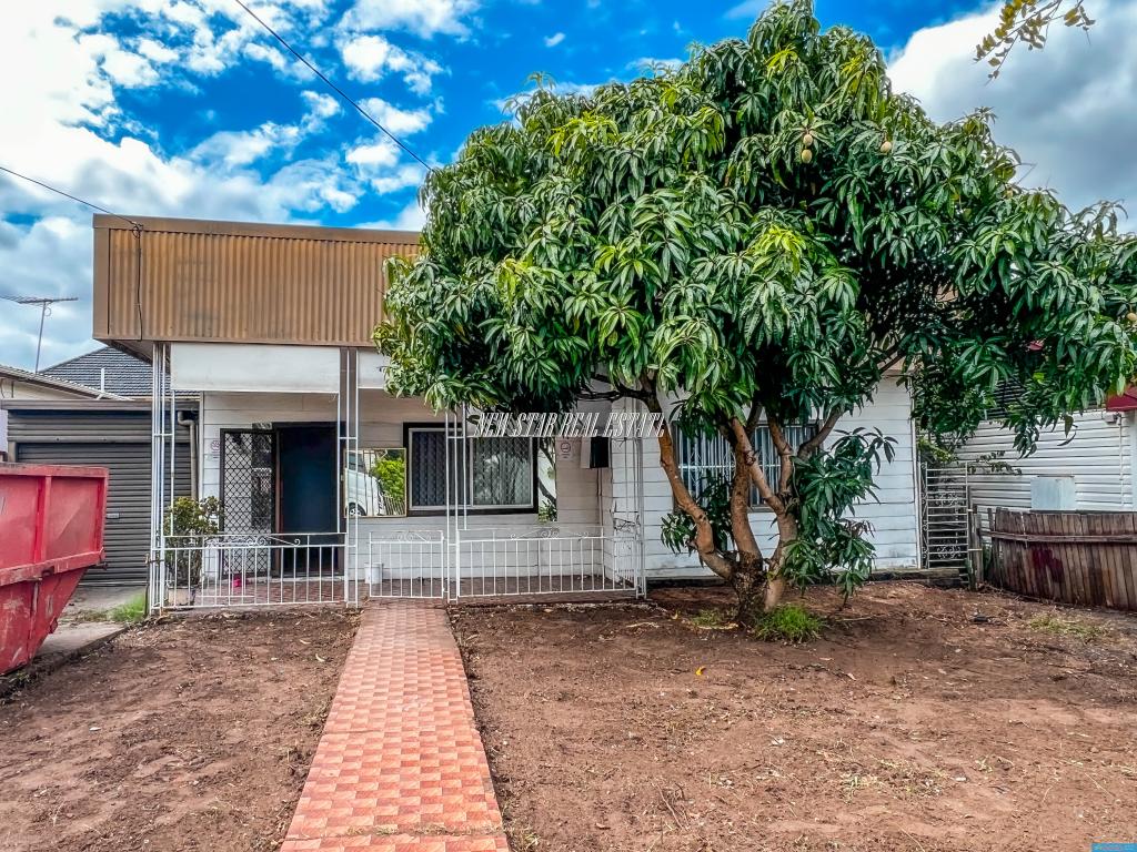 123 KIORA ST, CANLEY HEIGHTS, NSW 2166