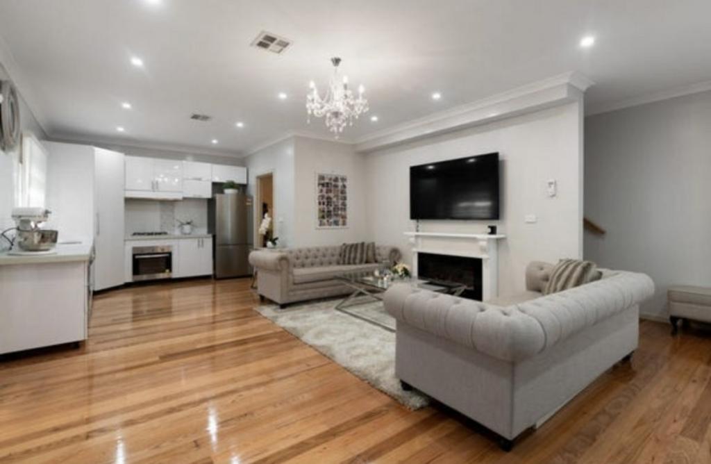 2/203 Widford St, Broadmeadows, VIC 3047