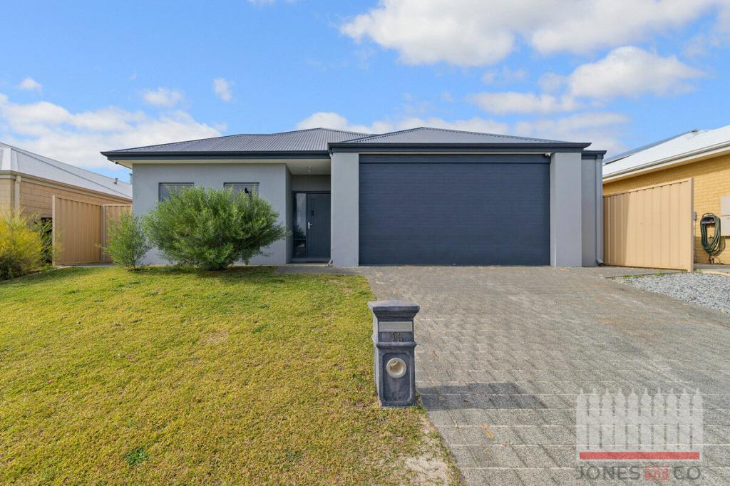 16 Broadhurst Way, Two Rocks, WA 6037