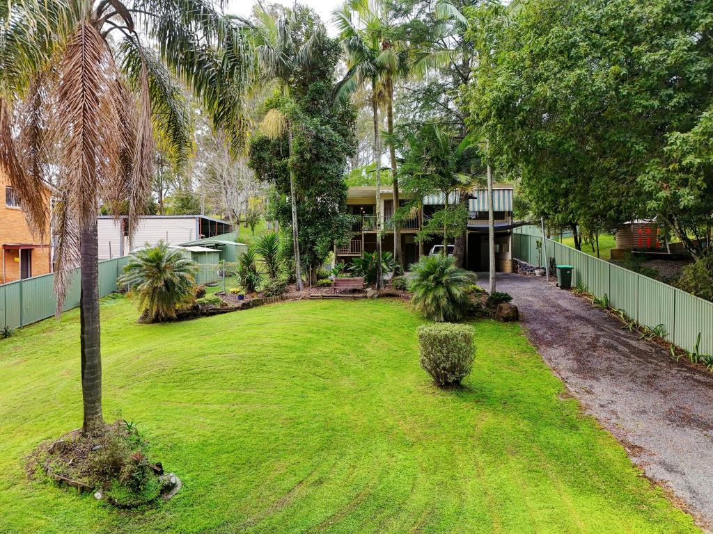 27 CLAXTON ST, TINONEE, NSW 2430