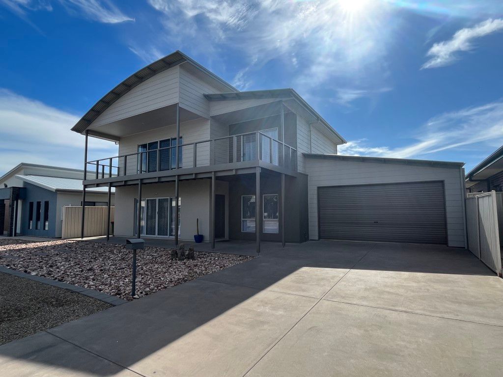 11 Birdie St, Port Hughes, SA 5558