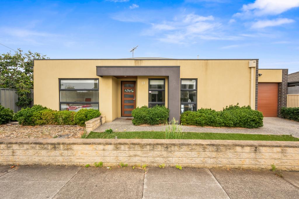 69 Hughes St, Bell Park, VIC 3215