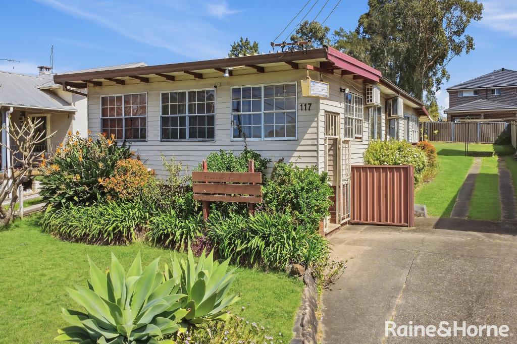117 Flushcombe Rd, Blacktown, NSW 2148