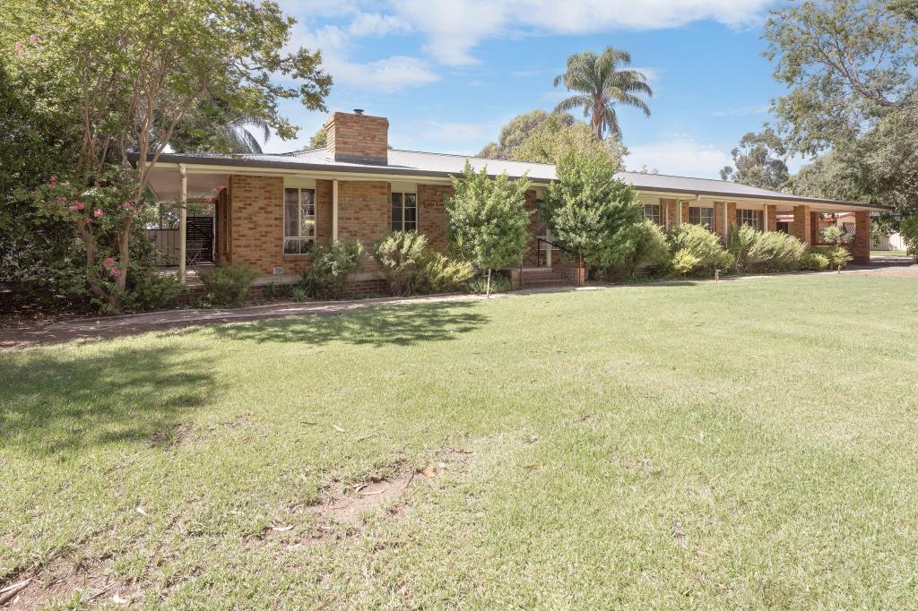17 Murray St, Tooleybuc, NSW 2736