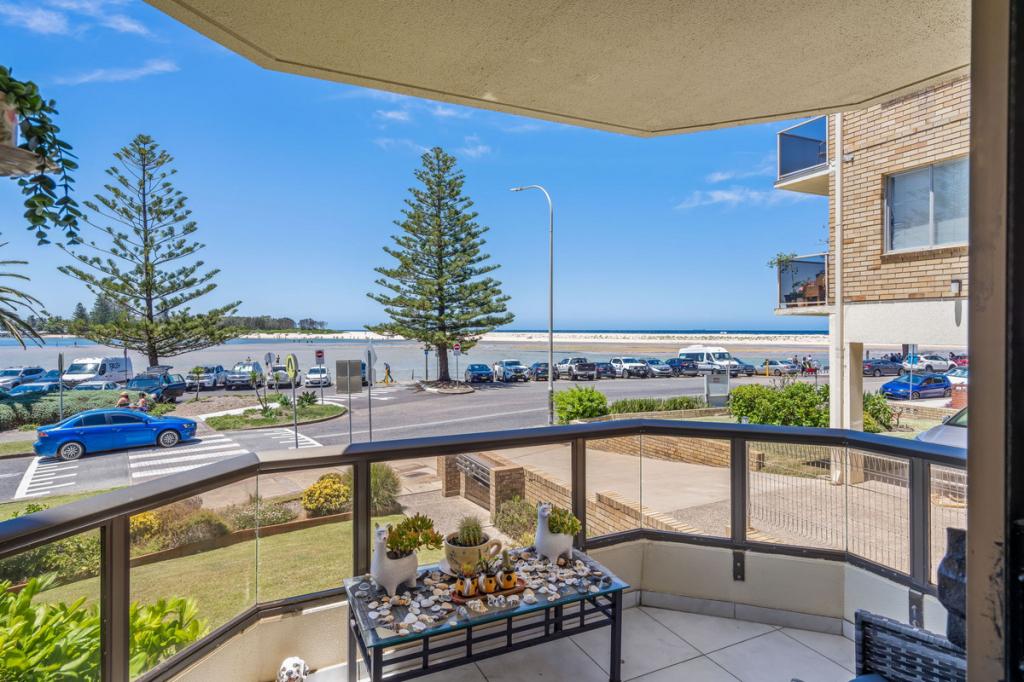 1/10 Marine Pde, The Entrance, NSW 2261