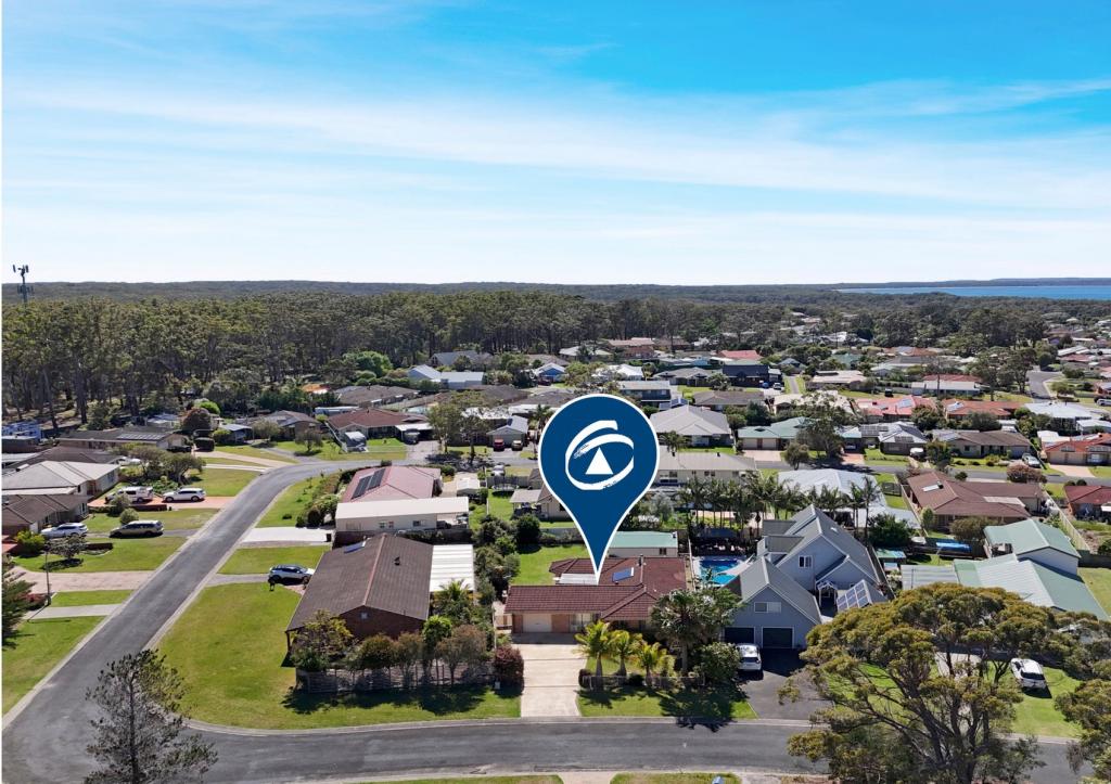 35 Hollingsworth Cres, Callala Bay, NSW 2540