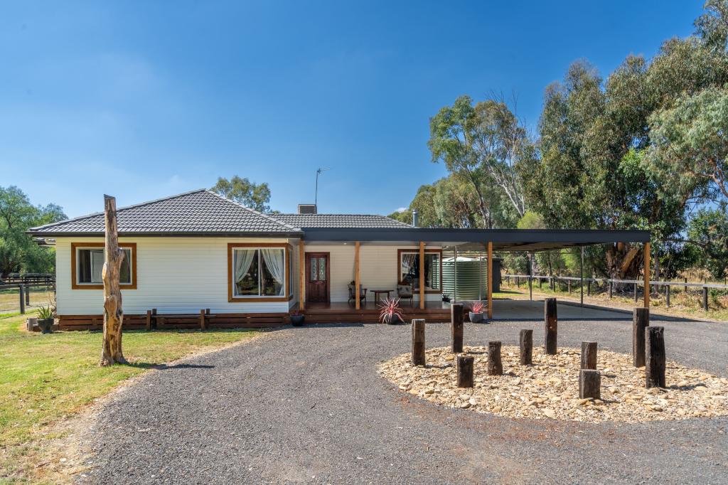 130 Hall Lane, Whiteheads Creek, VIC 3660