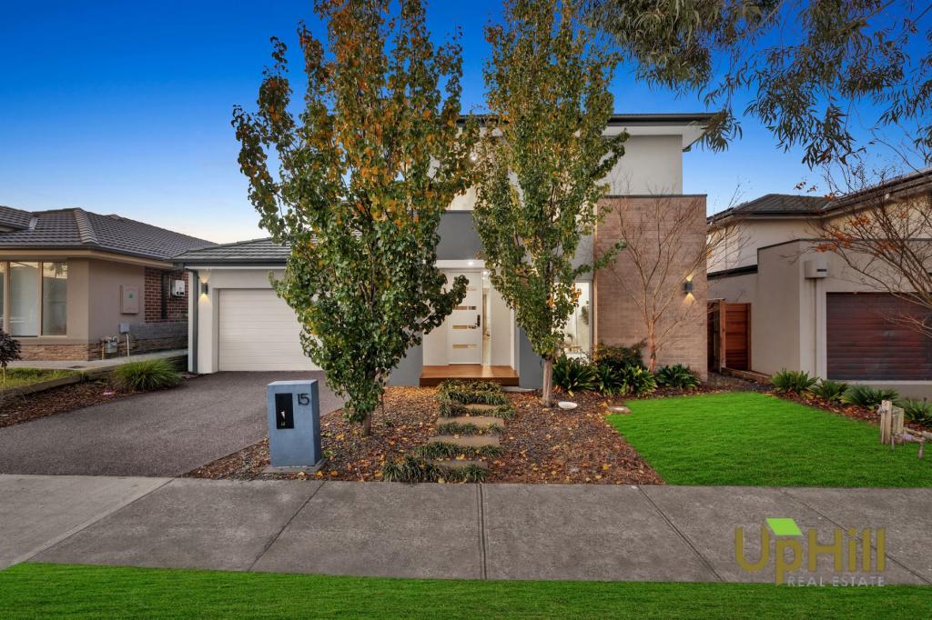 15 Kernot Pde, Clyde, VIC 3978
