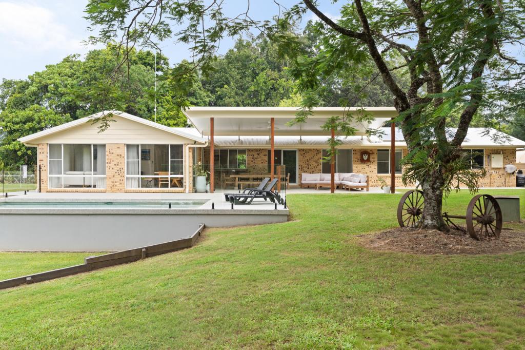 8 Shekinah Ct, West Woombye, QLD 4559