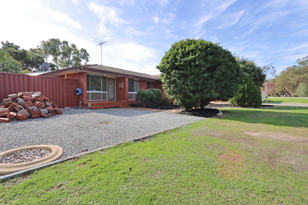 4 CORNISH WAY, PINJARRA, WA 6208