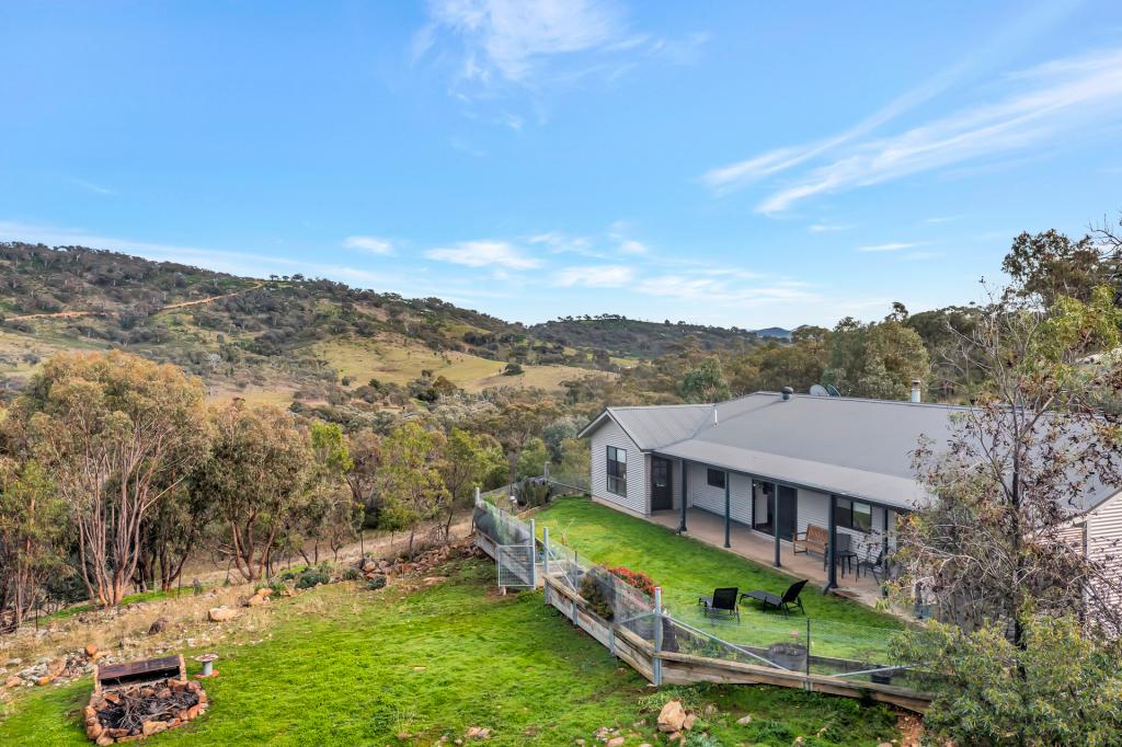 13 Charles Rd, Grattai, NSW 2850