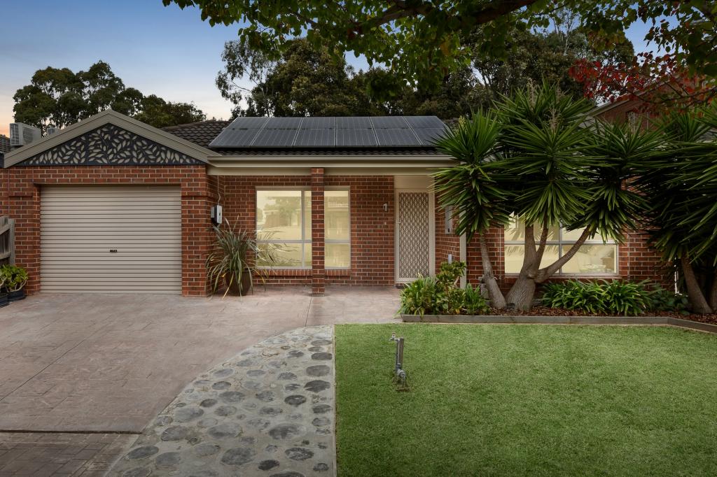 1 Cottage Cl, Roxburgh Park, VIC 3064