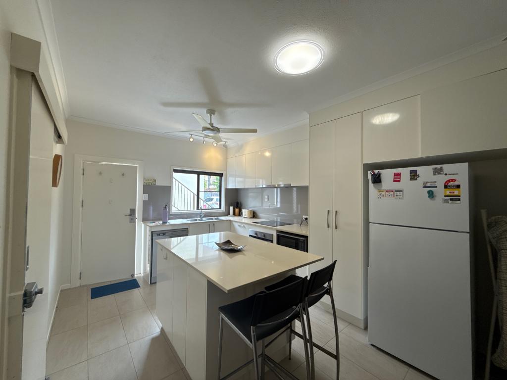 2/145 Reid Rd, Wongaling Beach, QLD 4852