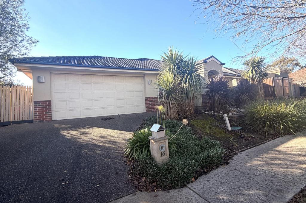 16 Montpelier Dr, Berwick, VIC 3806