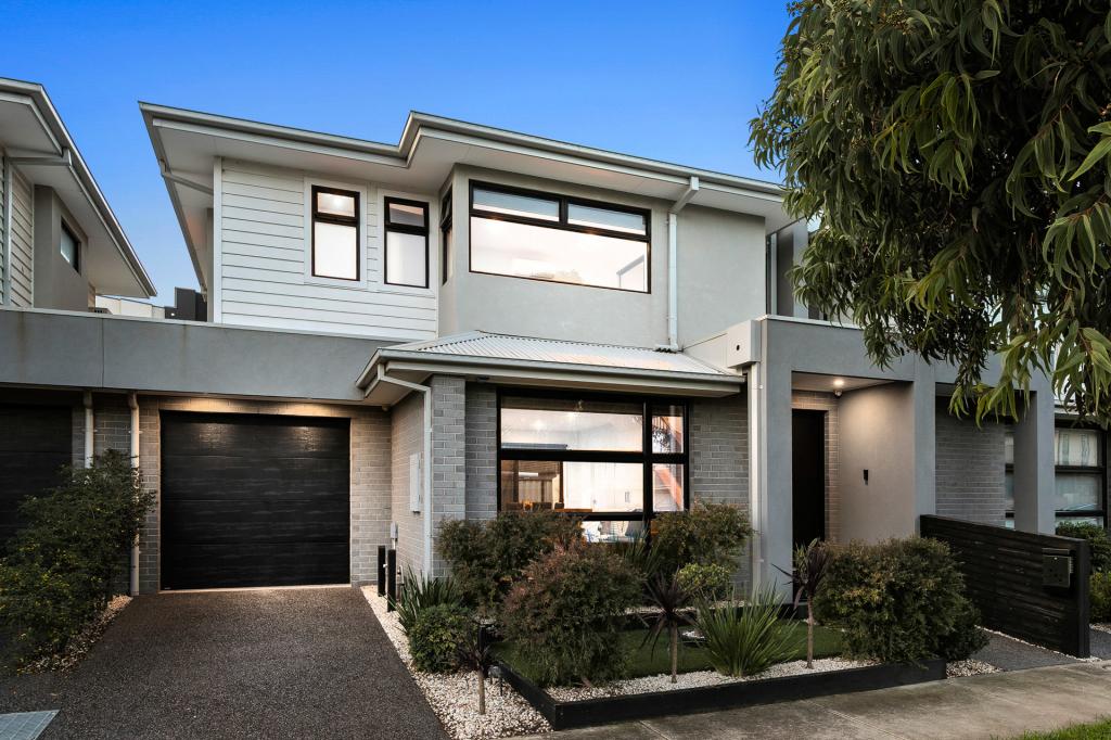 55 Linnet St, Altona, VIC 3018