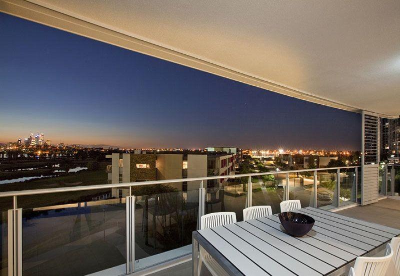 403/21 Bow River Cres, Burswood, WA 6100