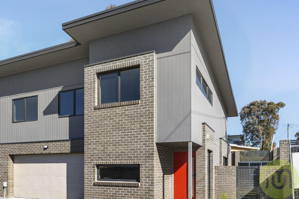 1,2,3 & 4/11 GILMORE PL, QUEANBEYAN, NSW 2620